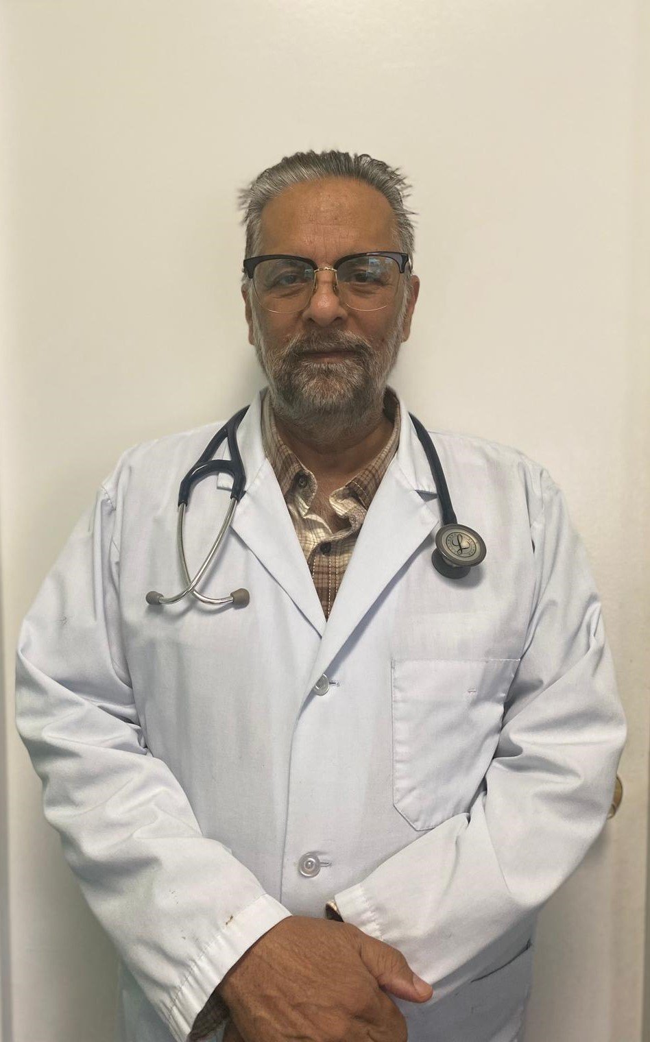 Dr. Harinder S. Chatrath, Veterinarian